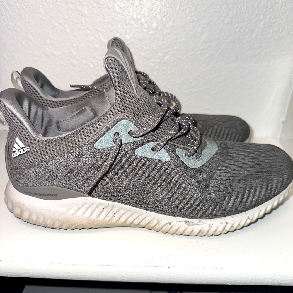 Adidas Alphabounce